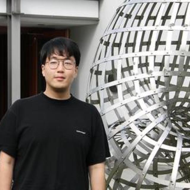 Tin Yau Tsang